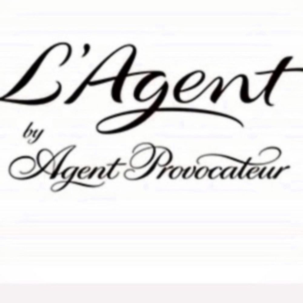 L'Agent Agent Provocateur Balconette Bra & Thong. L'Agent Agent Provocateur Gold - Picture 14 of 16